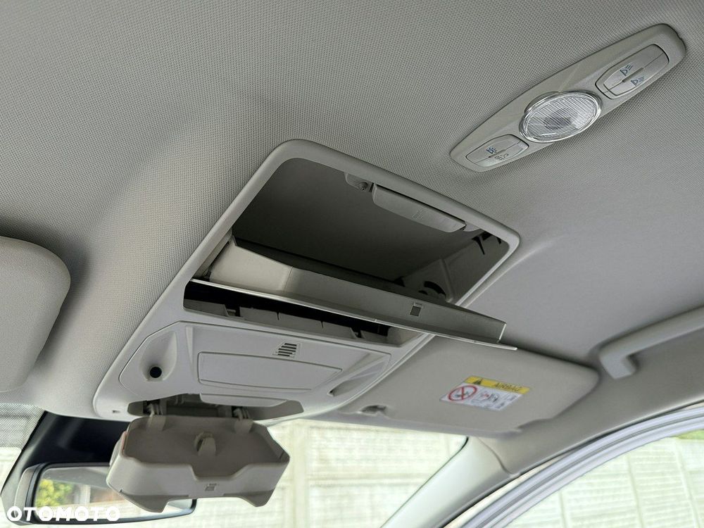 Ford C-MAX 1.0 EcoBoost Titanium ASS - 17