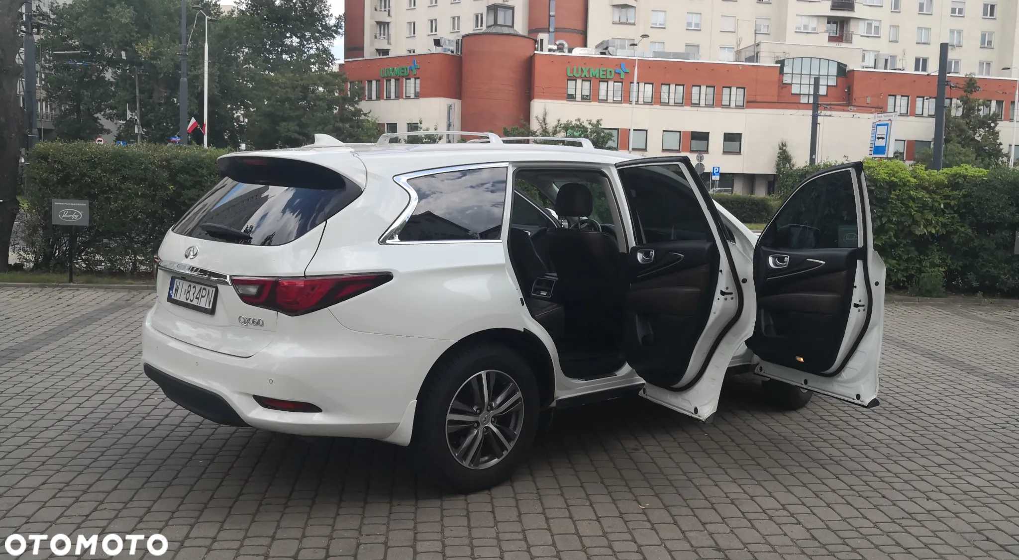 Infiniti QX60 3.5 Hi-Tech - 12