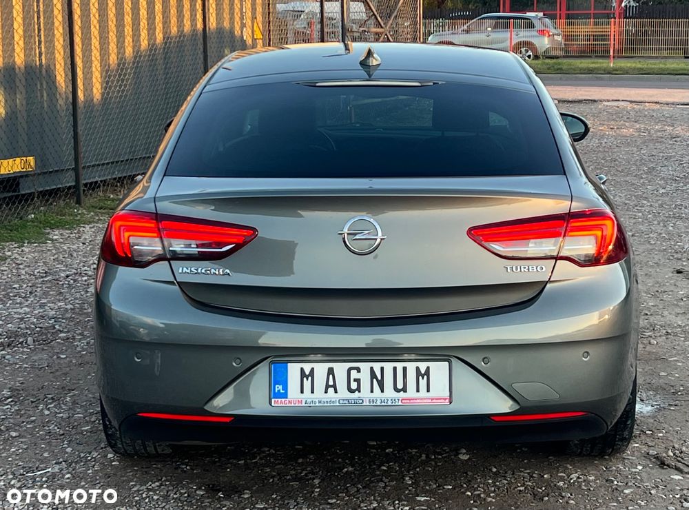 Opel Insignia - 33