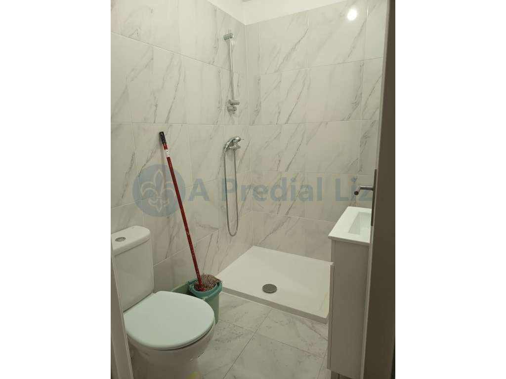 Apartamento T1 na zona de Olival de Bastos, Odivelas - Grande imagem: 3/6