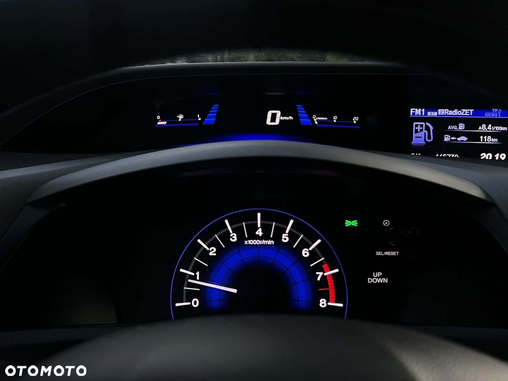 Honda Civic 1.8 Executive - 26