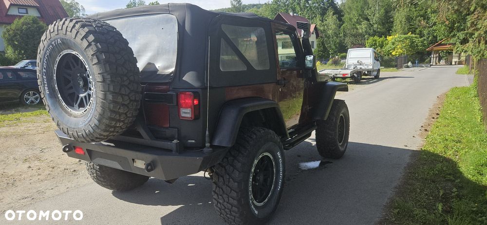 Jeep Wrangler - 5