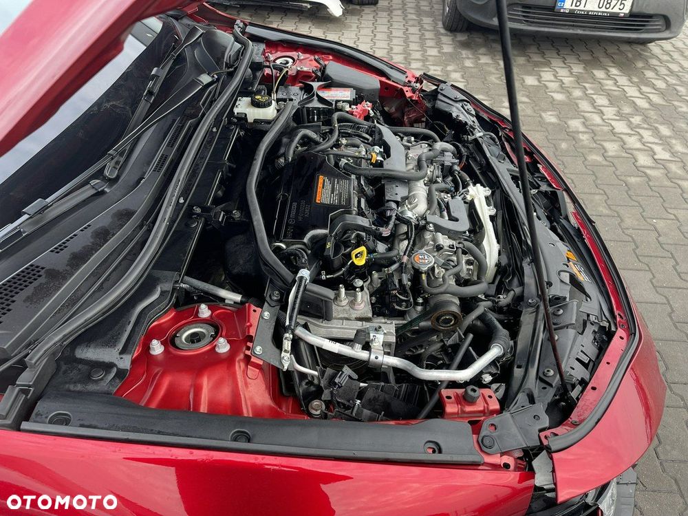 Mazda 3 2.0 mHEV Takumi - 12