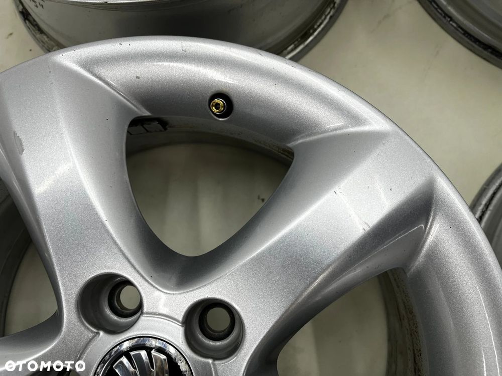 Felgi aluminiowe Skoda Fabia 2 II Roomster Praktik Ibiza Polo Fox 07-14r. r15 cali 6jx15 ET43 5x100 - 15