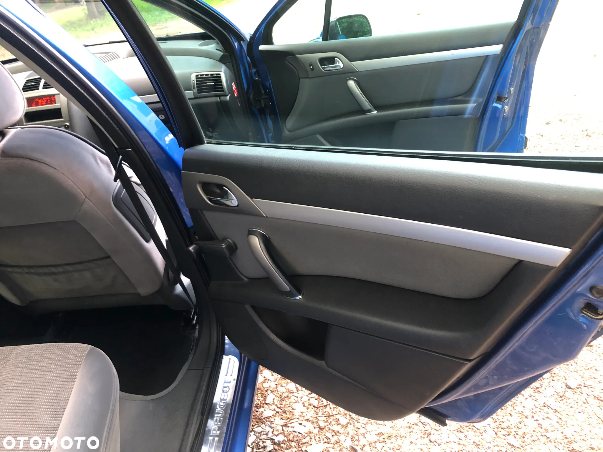 Peugeot 407 - 19