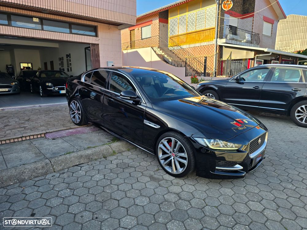 Jaguar XE 20d Aut. R-Sport - 3