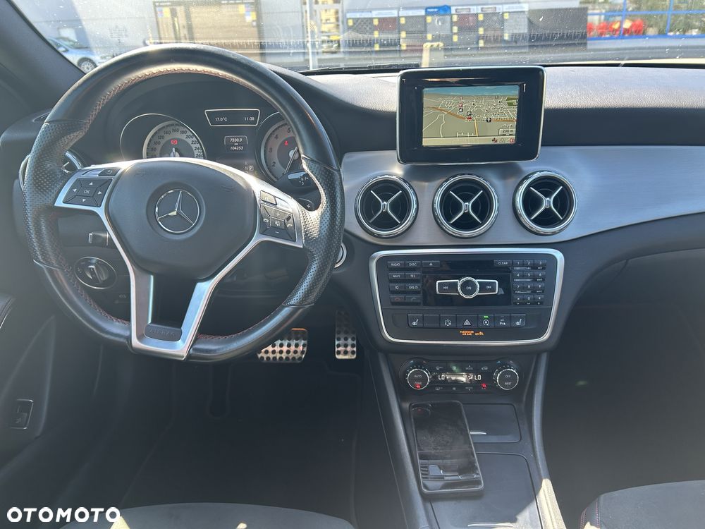 Mercedes-Benz Gla 2015 photo 5