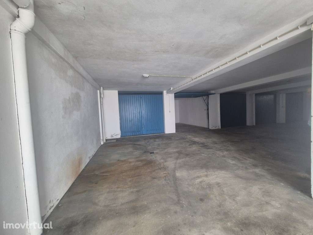 Garagem para arrendamento - Grande imagem: 4/5