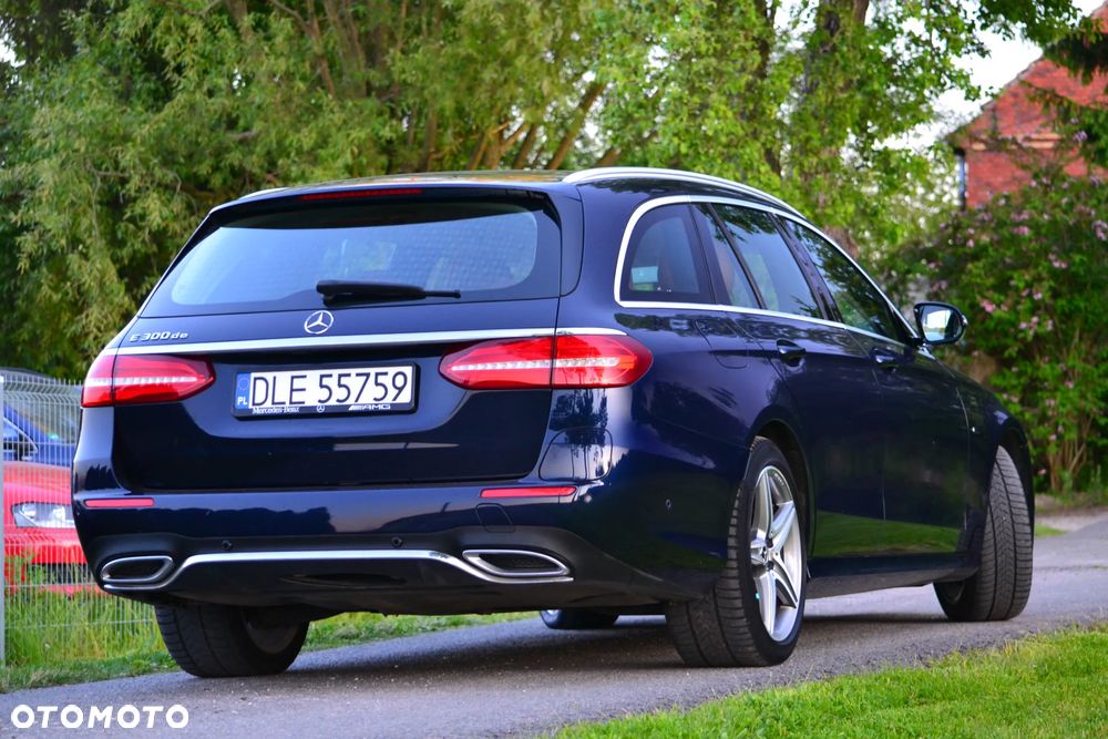 Mercedes-Benz Klasa E - 8