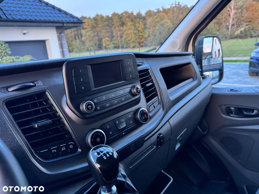 Ford Transit - 33