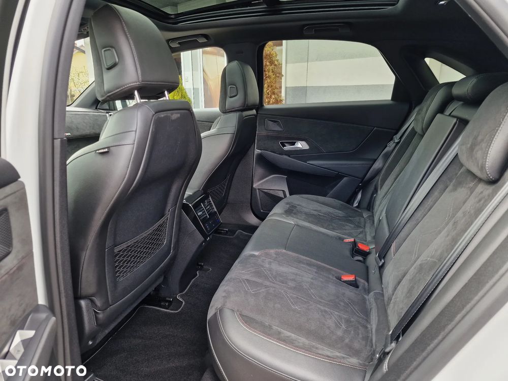 DS Automobiles DS 7 Crossback 1.6 PureTech Performance Line + - 24