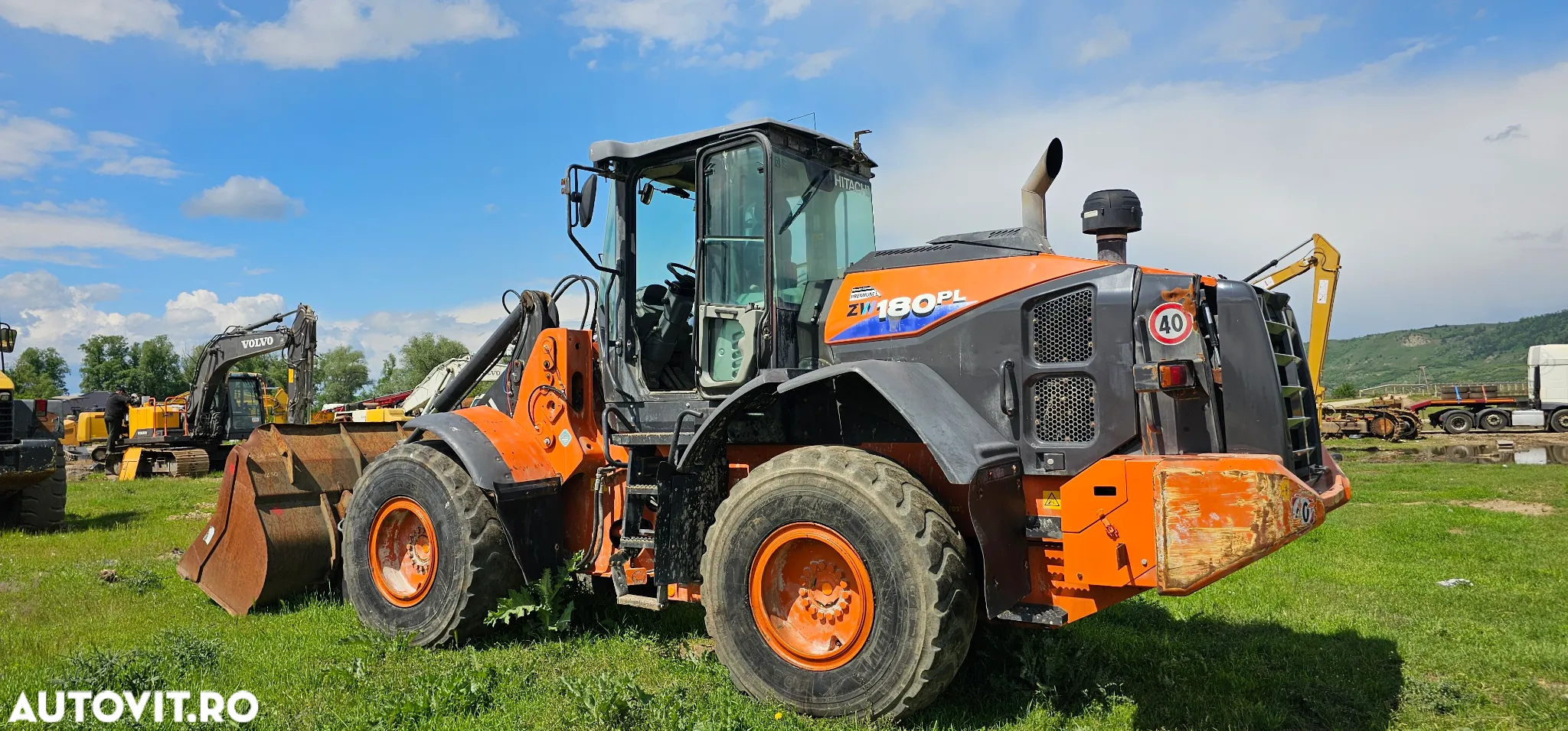 Hitachi ZW 180 PL Încărcător frontal - 3