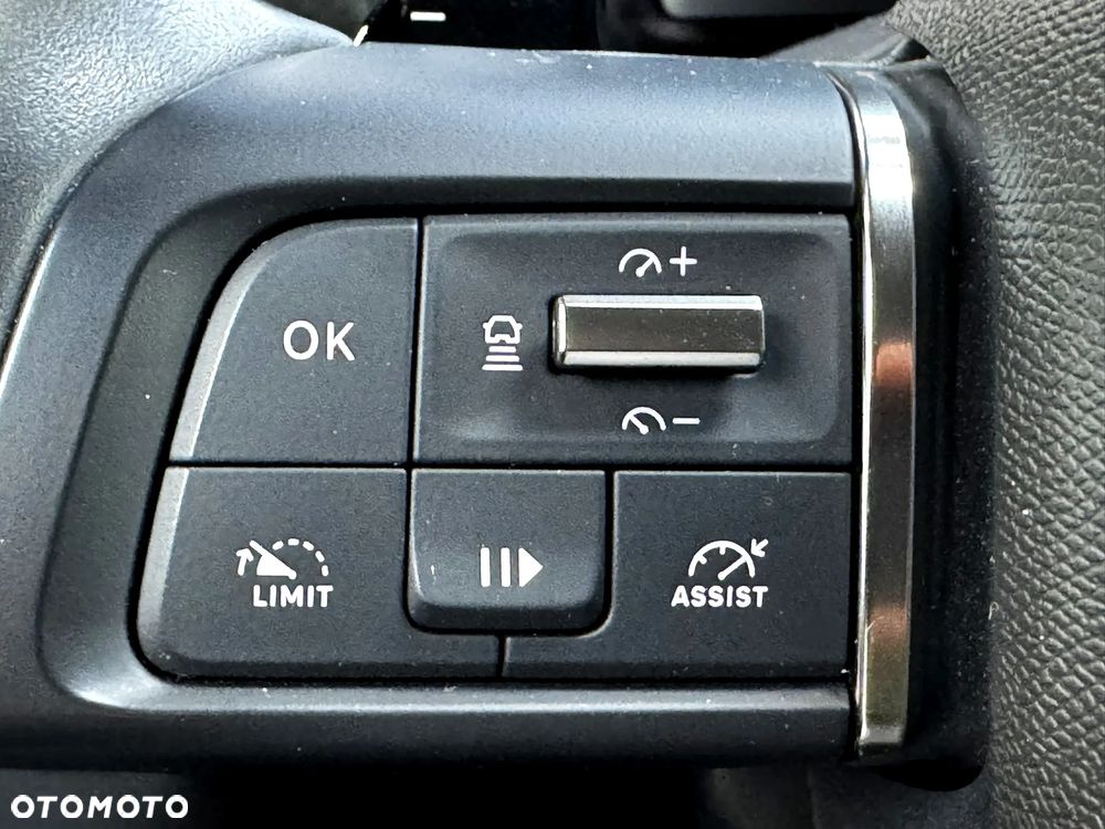 Citroën C4X 1.2 PureTech Shine S&S EAT8 - 21