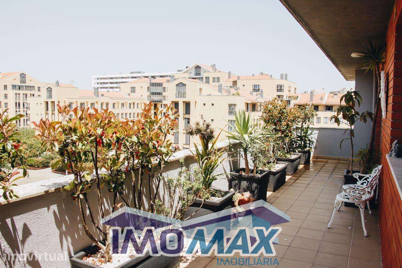 Apartamento T5 Triplex Ameal - Grande imagem: 3/40