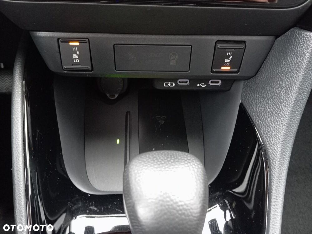 Toyota Yaris Hybrid 1.5 Style - 15