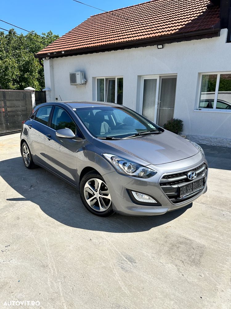 Hyundai i30 i30cw 1.4 CRDi Trend - 1