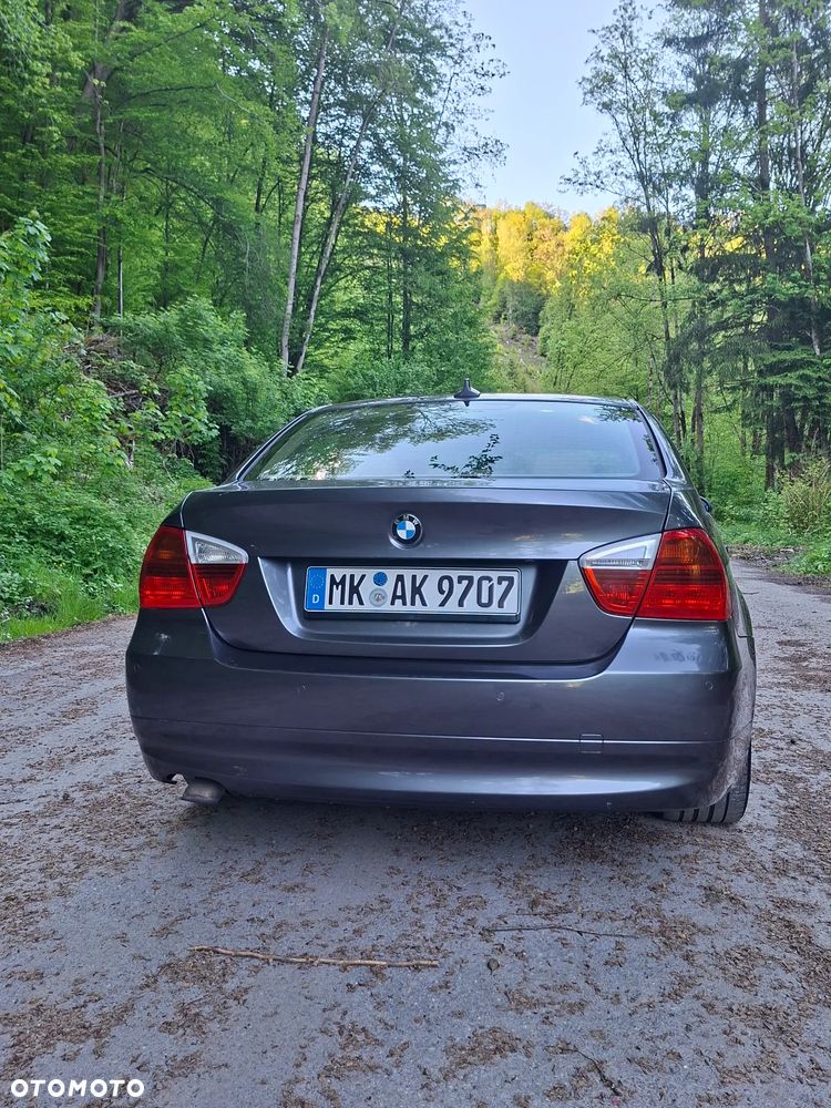 BMW Seria 3 320d - 8