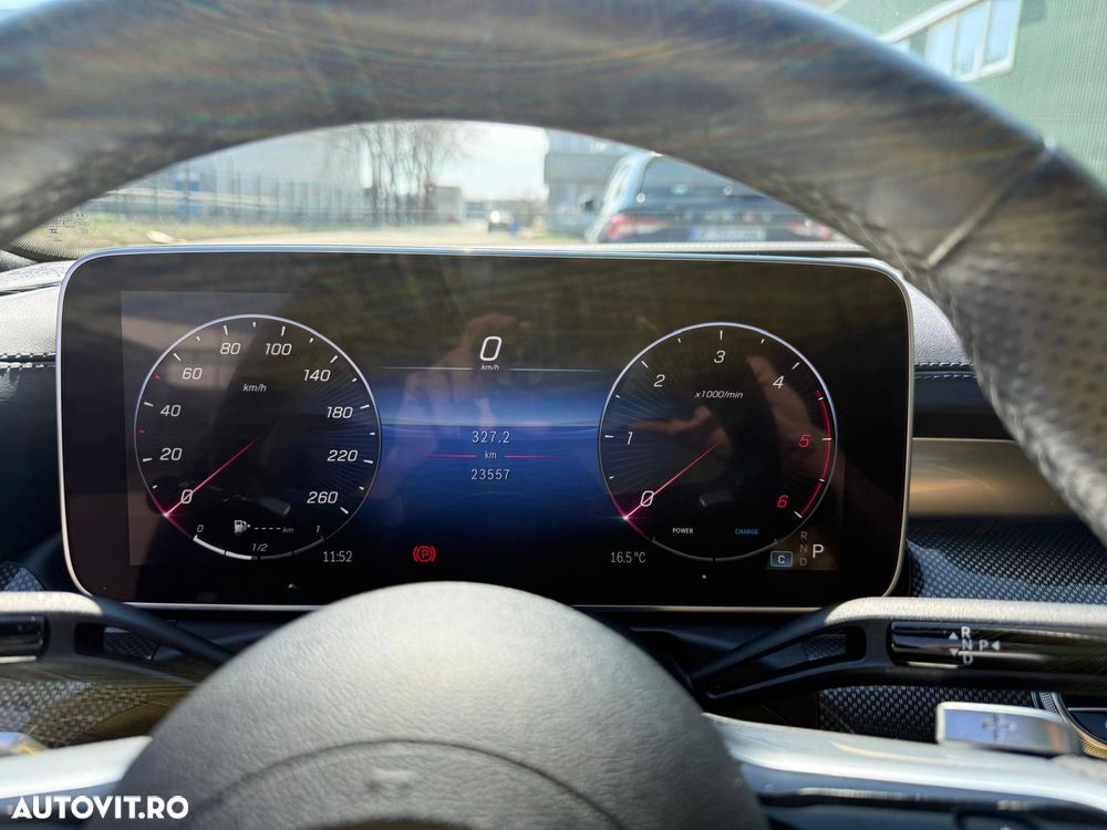 MERCEDES-BENZ C-Class 2024 — imagine 16