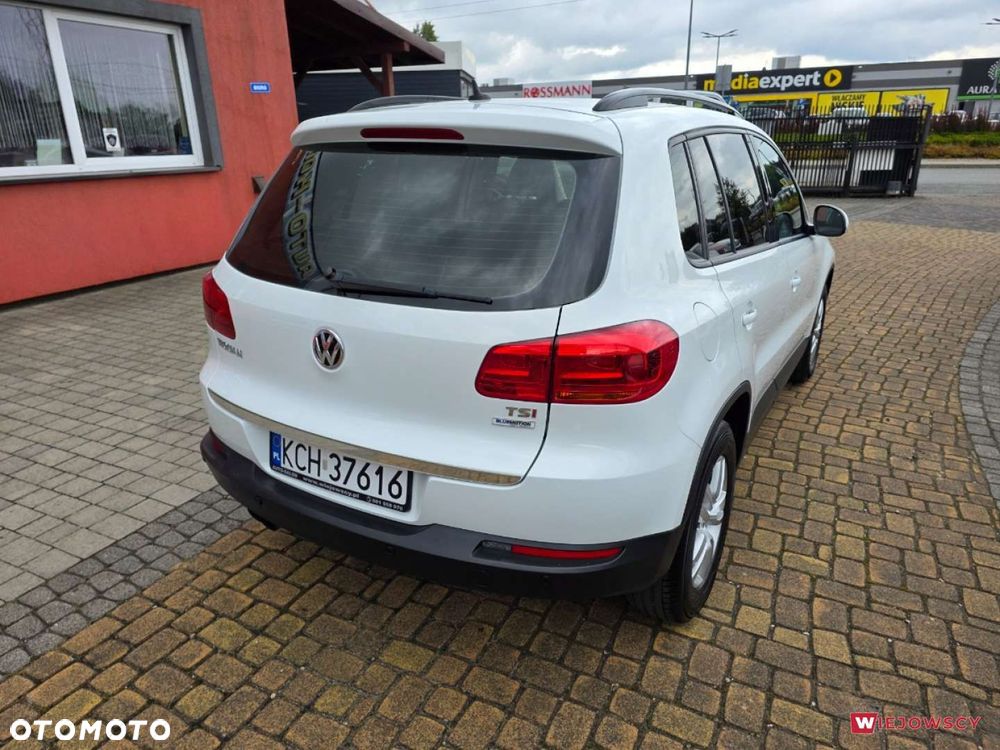 Volkswagen Tiguan - 11