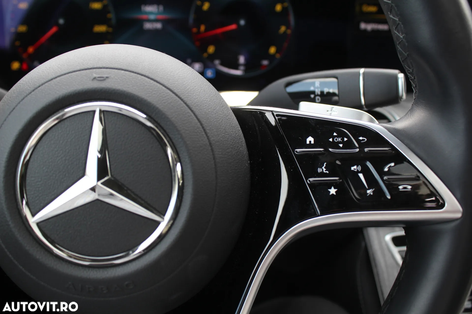 Mercedes-Benz E 300 Aut. - 6