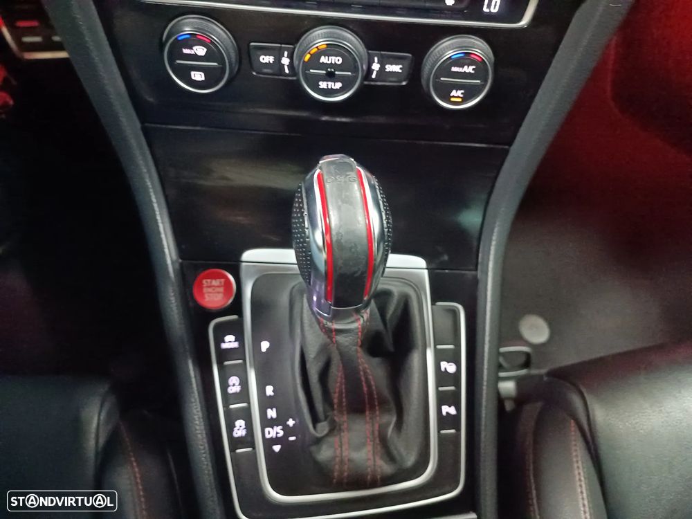 VW Golf GTI Performance BlueMotion DSG - 15