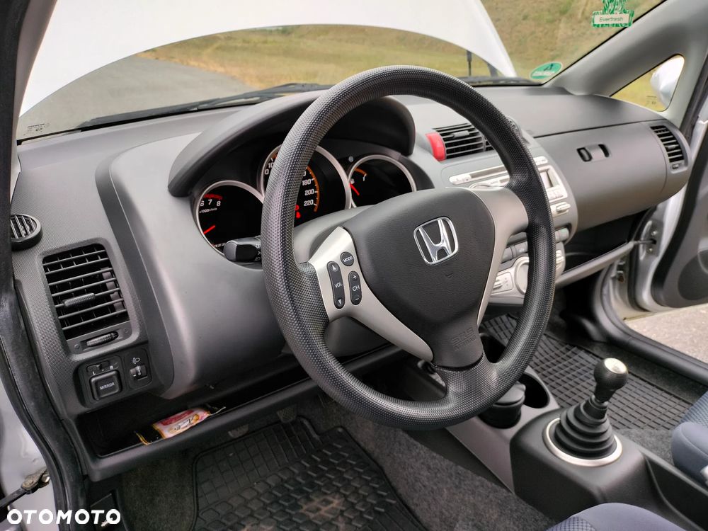 Honda Jazz 1.4 LS - 25
