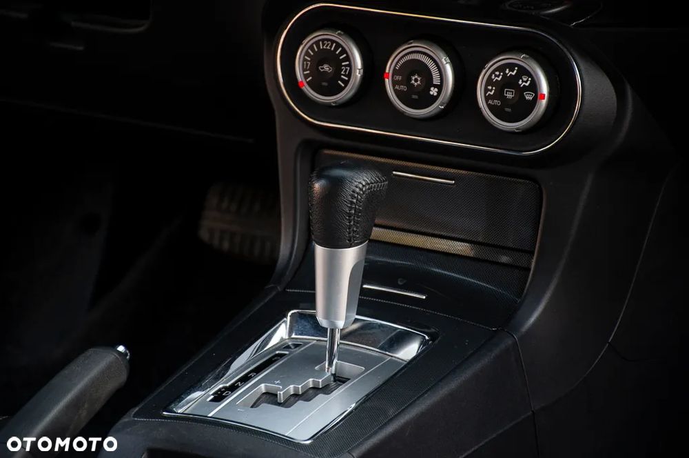 Mitsubishi Lancer 1.8 CVT Intense - 10