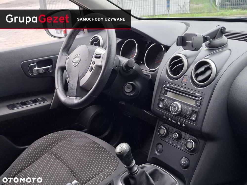 Nissan Qashqai - 11