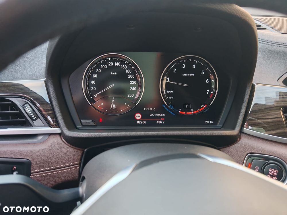 BMW X1 - 11