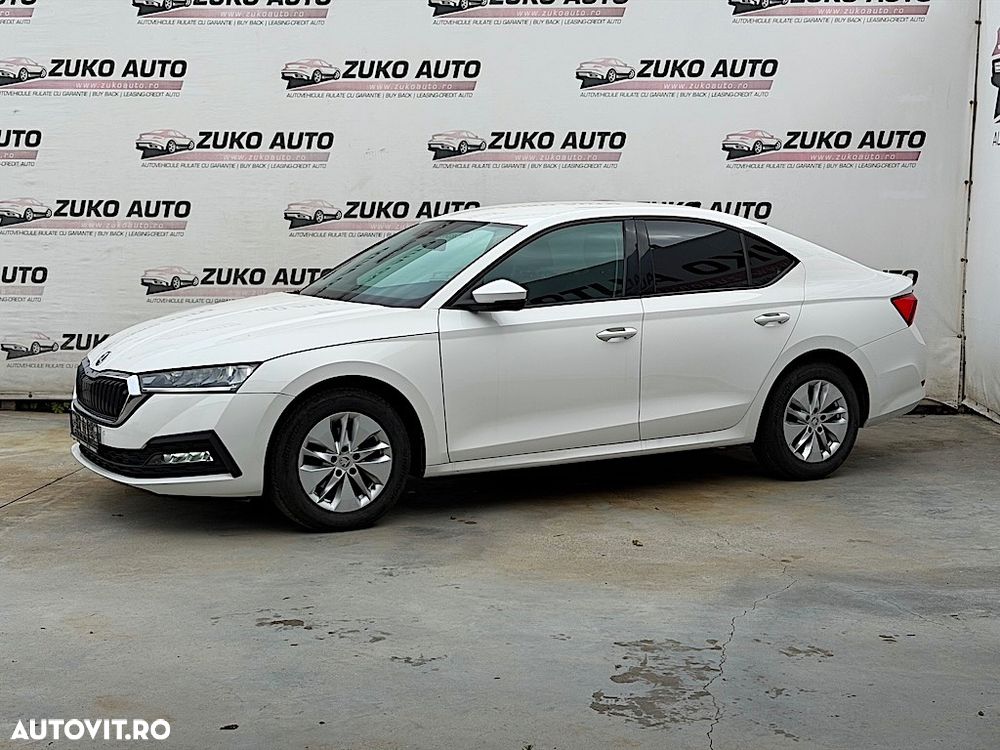 Skoda Octavia 2.0 TDI DSG Ambition - 3