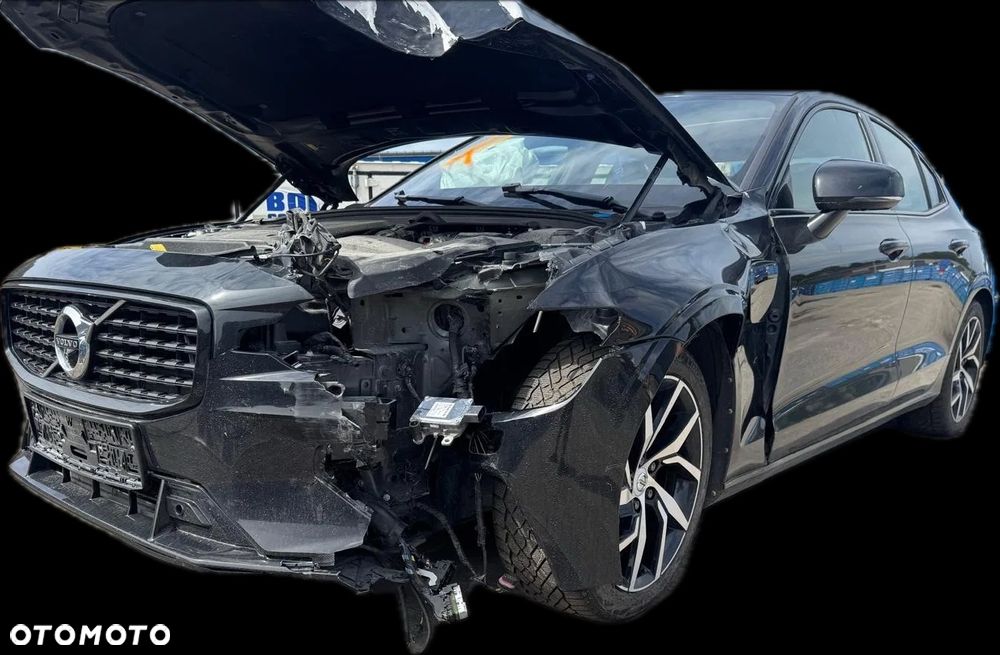 Volvo S60 T8 AWD Plug-In Hybrid Polestar Engineered - 4