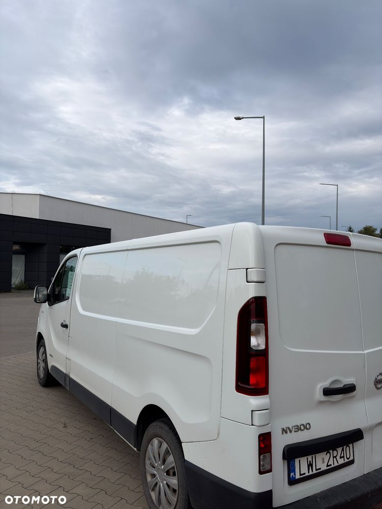 Nissan NV300 - 10