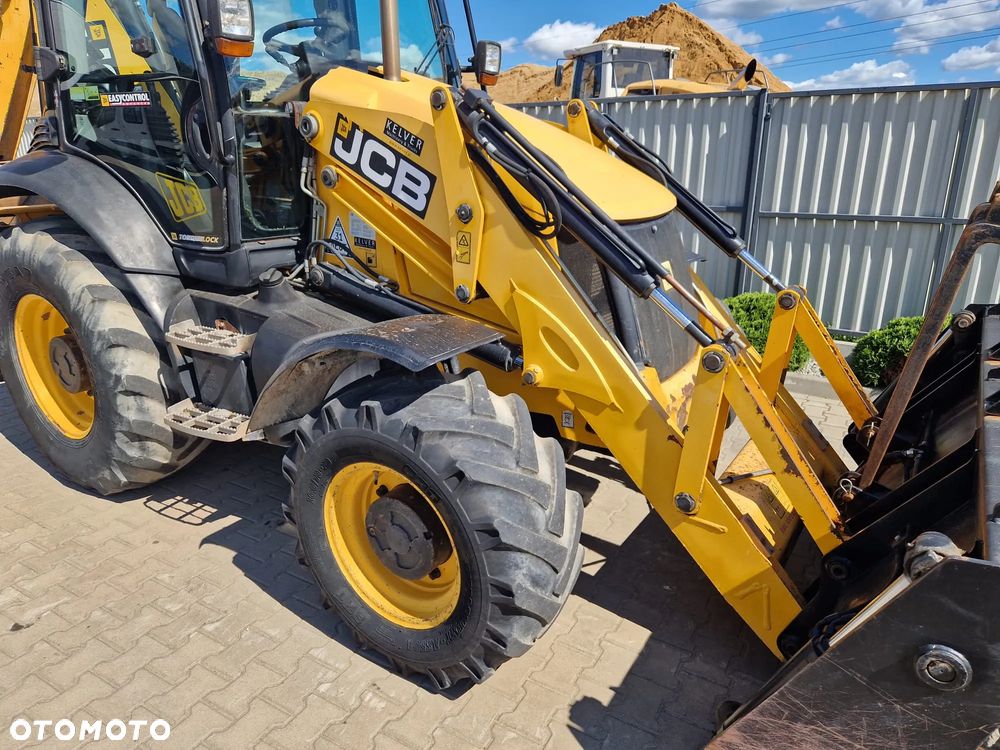 JCB 3CX Contractor AEC * 2011r. * Joystick * Toruelock * - 10