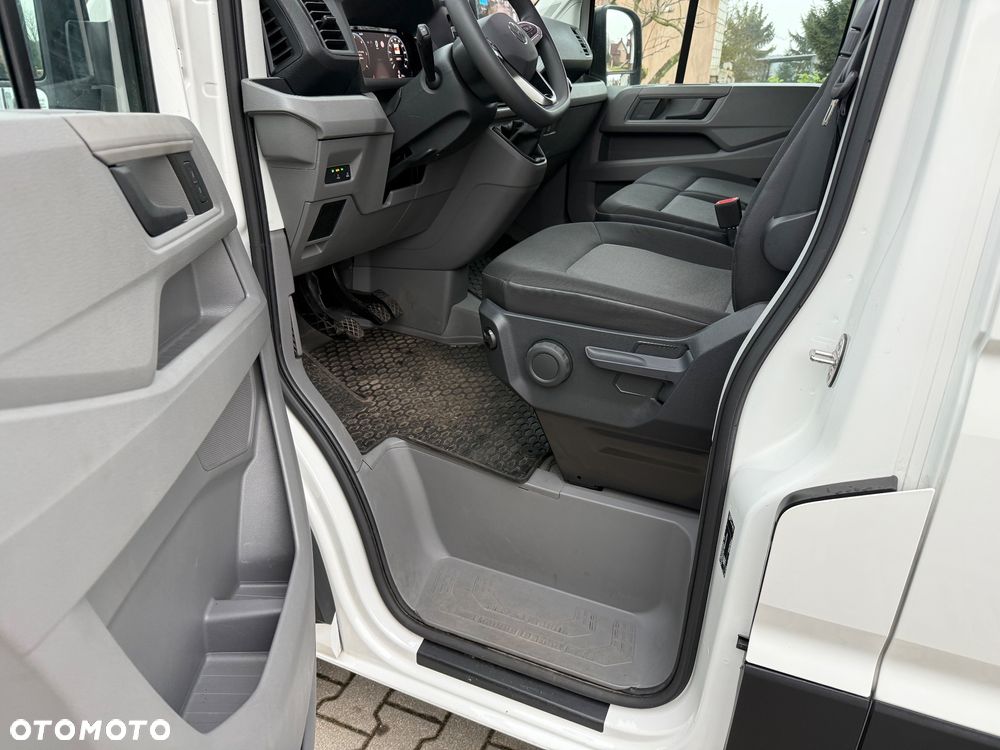 Volkswagen CRAFTER - 9