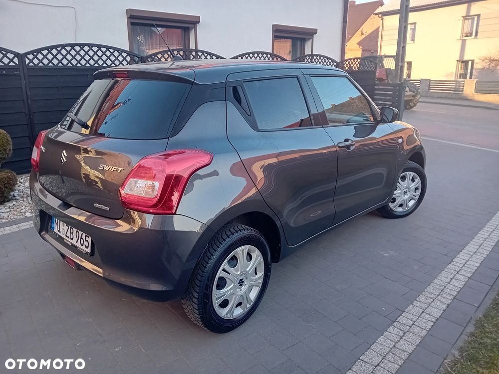 Suzuki Swift 1.2 Dualjet Allgrip Comfort - 9
