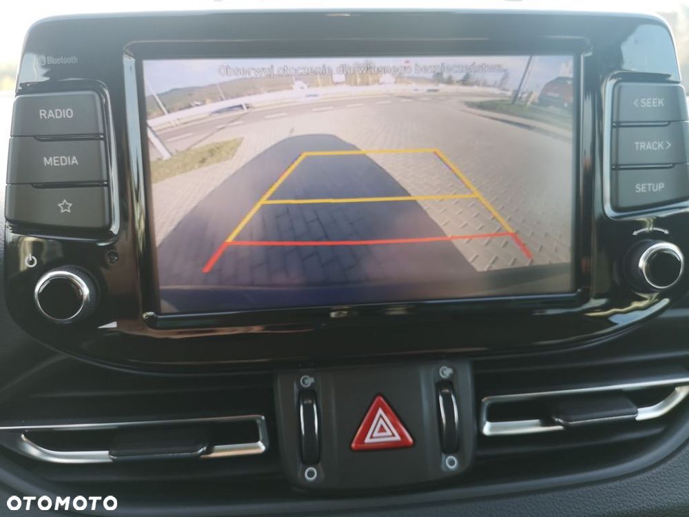 Hyundai i30 1.5 DPI Smart - 36