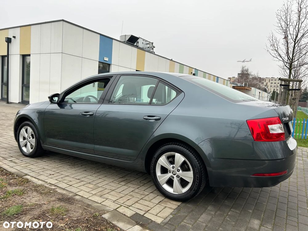 Skoda Octavia 1.4 TSI Ambition - 26