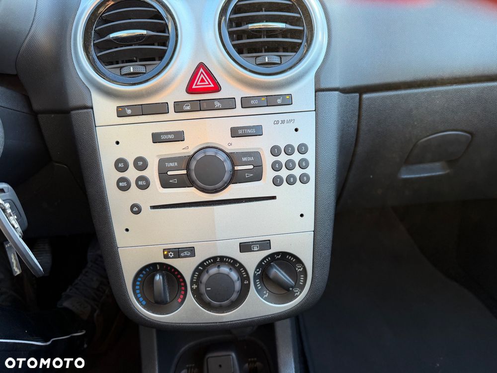Opel Corsa 1.2 16V Enjoy - 17