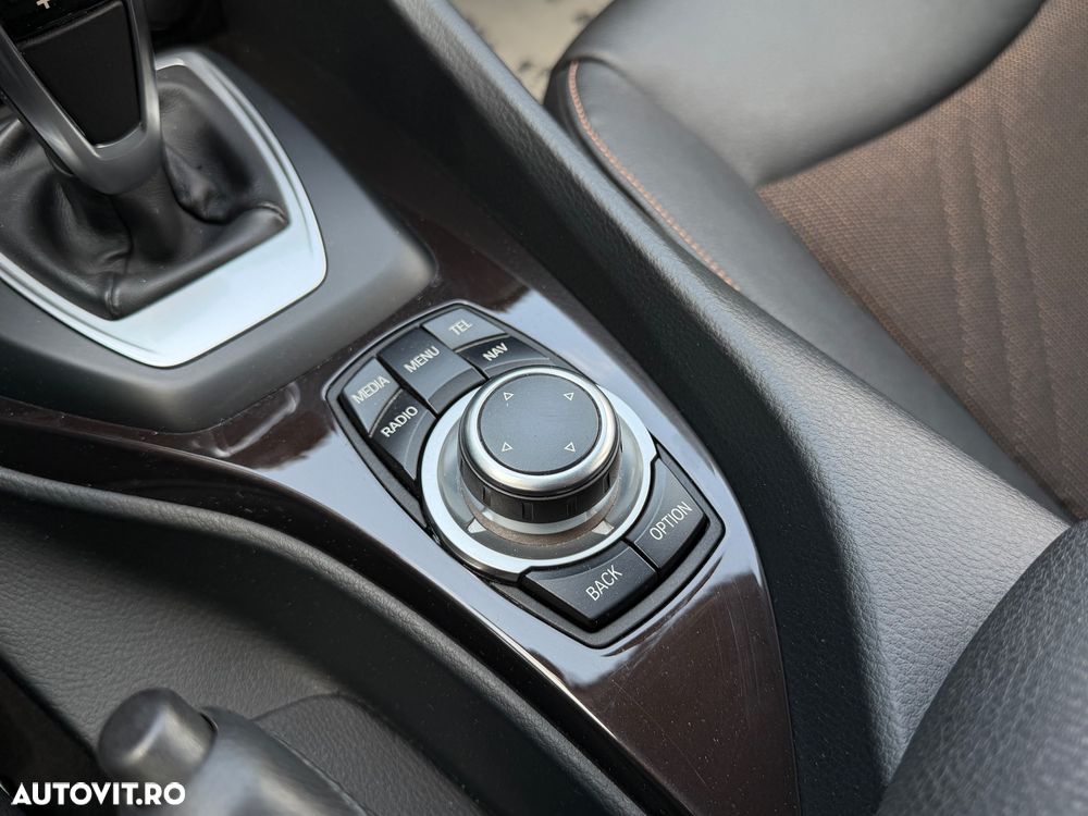 BMW X1 sDrive18d Aut. xLine - 18