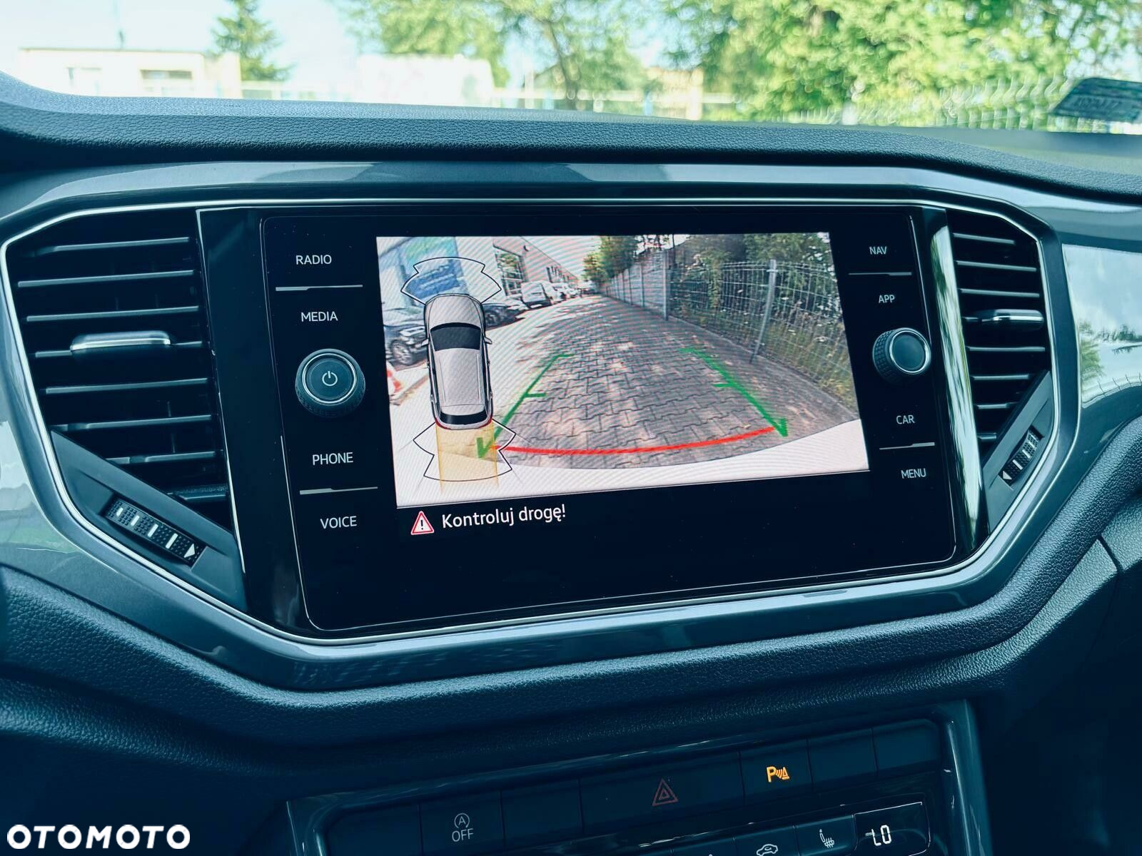 Volkswagen T-Roc 1.5 TSI ACT Premium DSG - 30