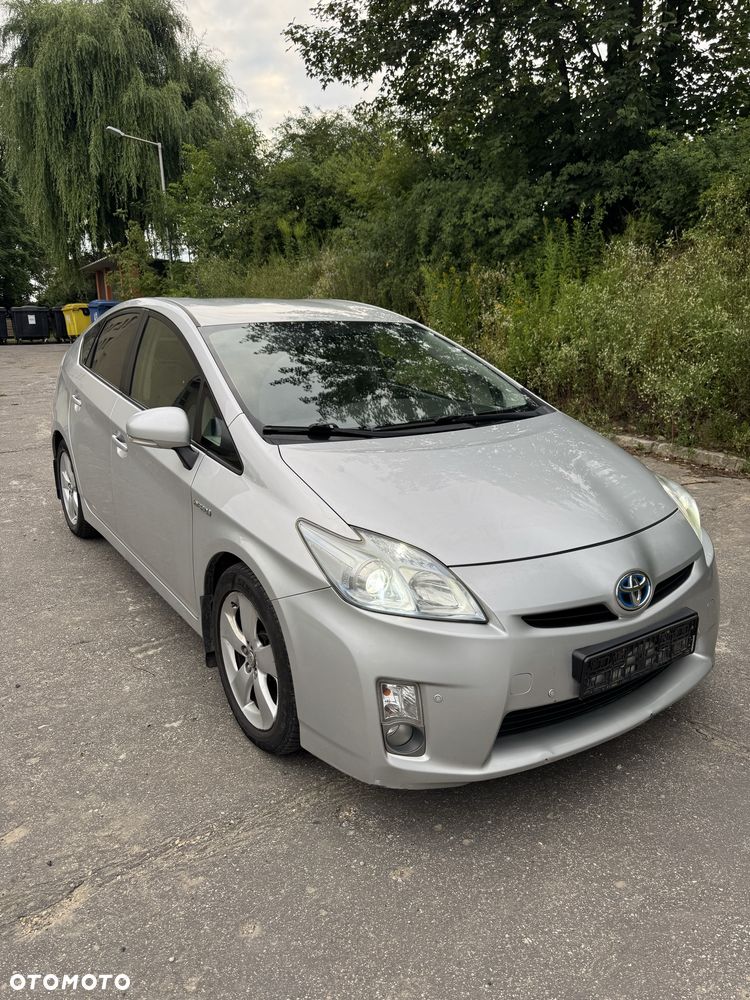 Toyota Prius - 3