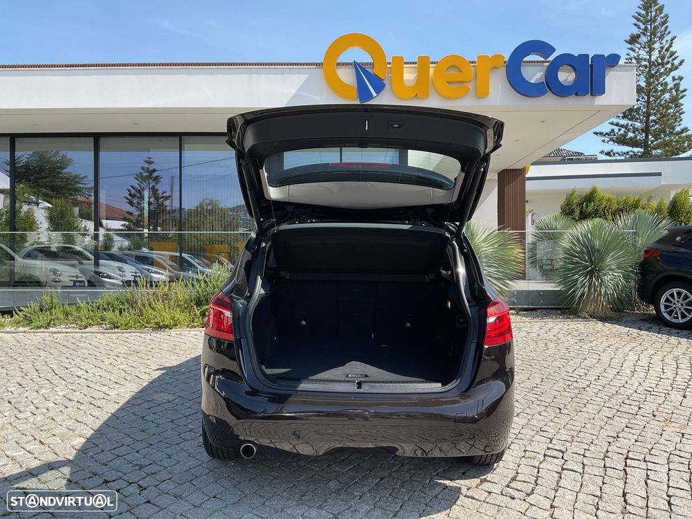 BMW 216 Active Tourer d - 12