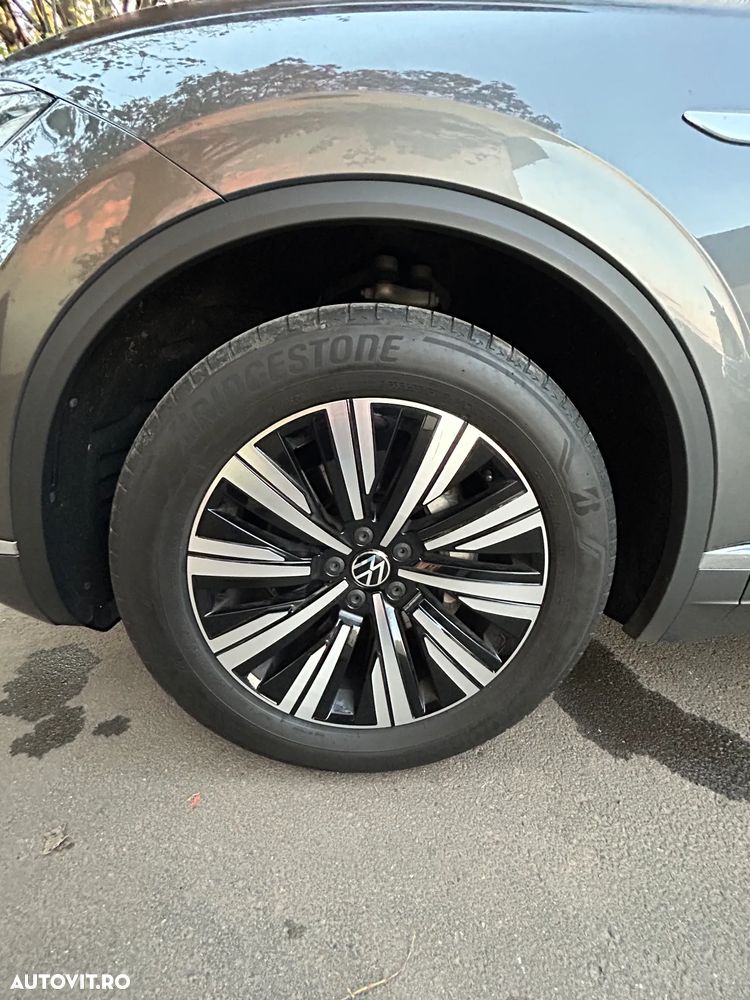 Volkswagen Touareg V6 TDI 4MOTION Elegance - 17