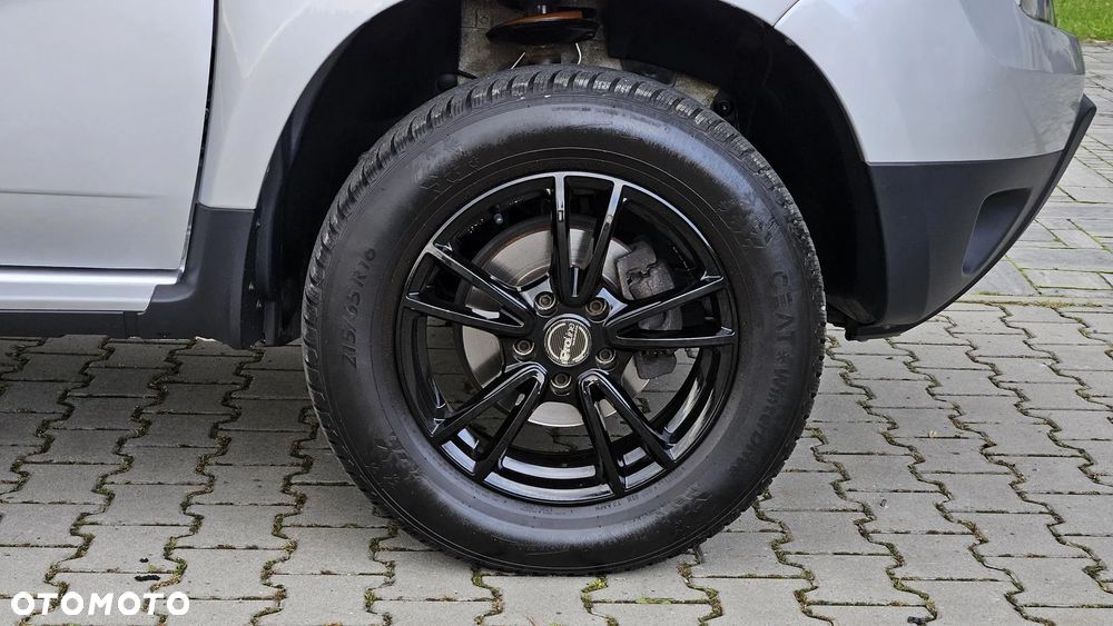 Dacia Duster 1.6 SCe Prestige - 37