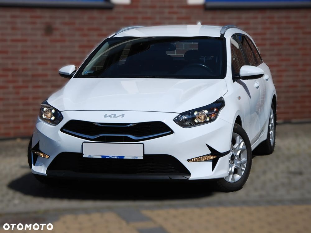 Kia Ceed - 18