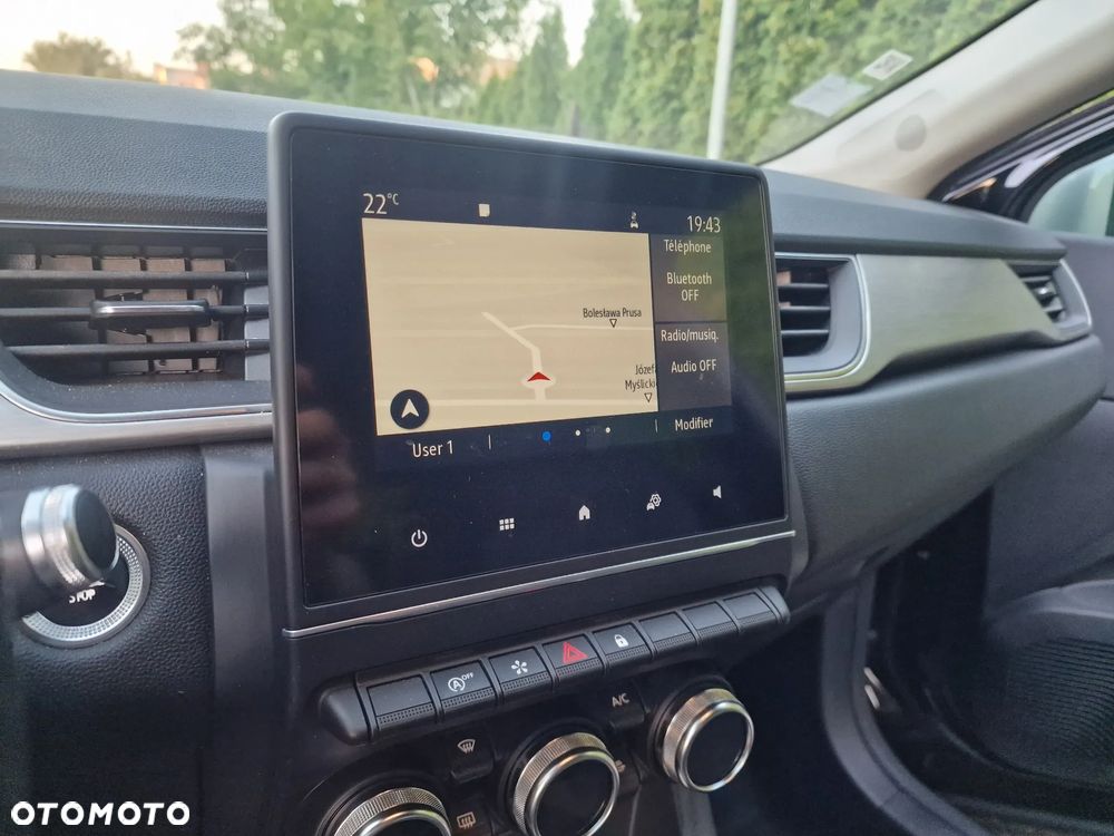 Renault Captur TCe 100 EXPERIENCE - 22