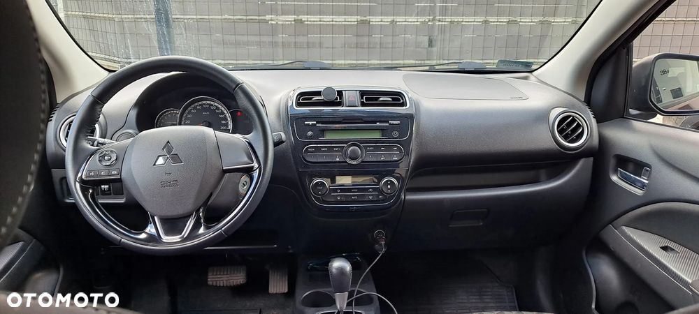 Mitsubishi Space Star 1.2 Intense CVT - 15