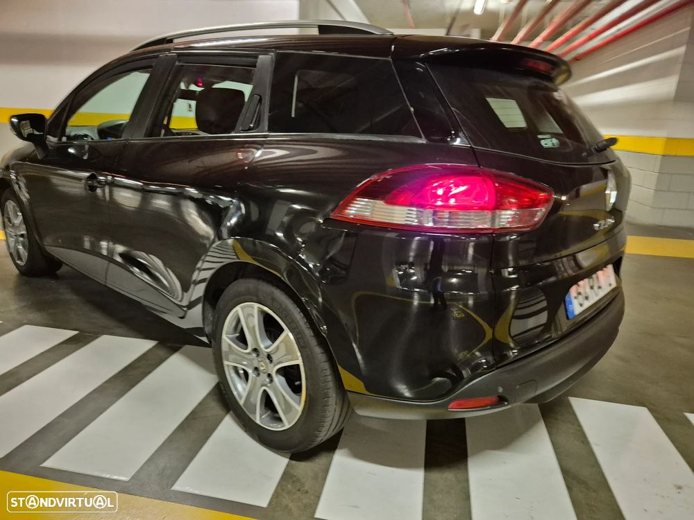 Renault Clio Sport Tourer 1.5 dCi Dynamique S - 31