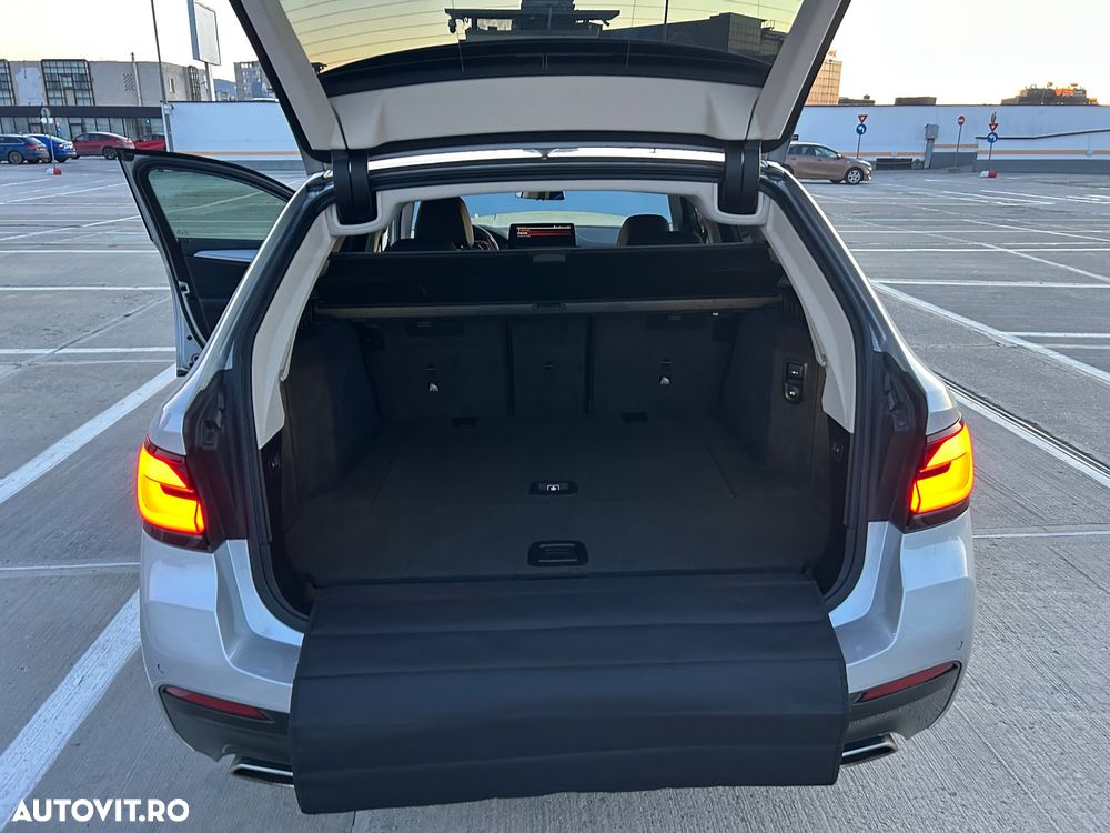 BMW Seria 5 520d AT MHEV - 14