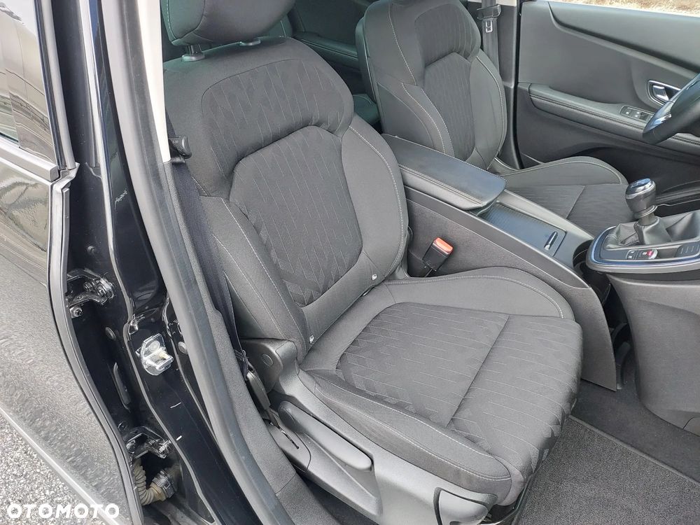 Renault Scenic ENERGY TCe 140 LIMITED - 22